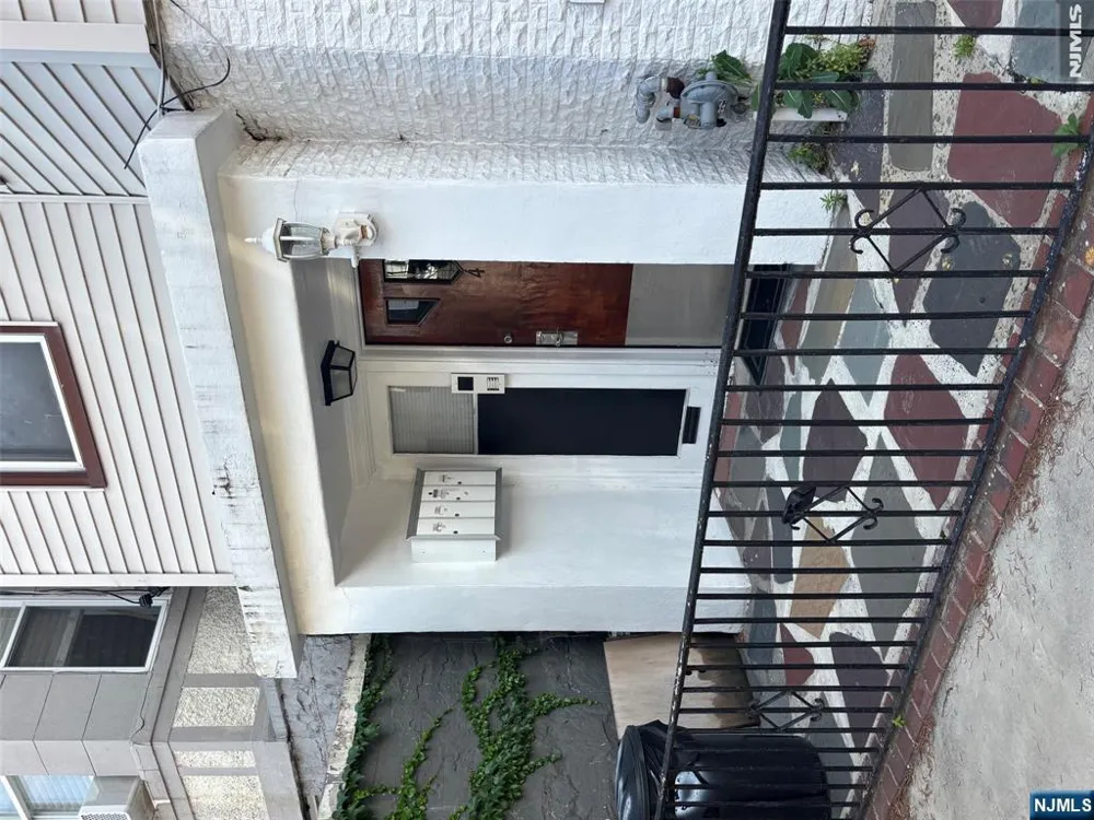 146 Bowers Street 2 Jersey City, NJ 07307