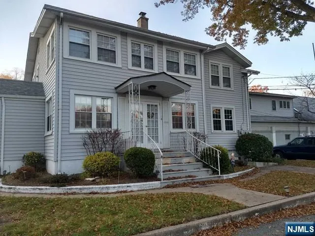 192 W Midland Avenue 4 Paramus, NJ 07652
