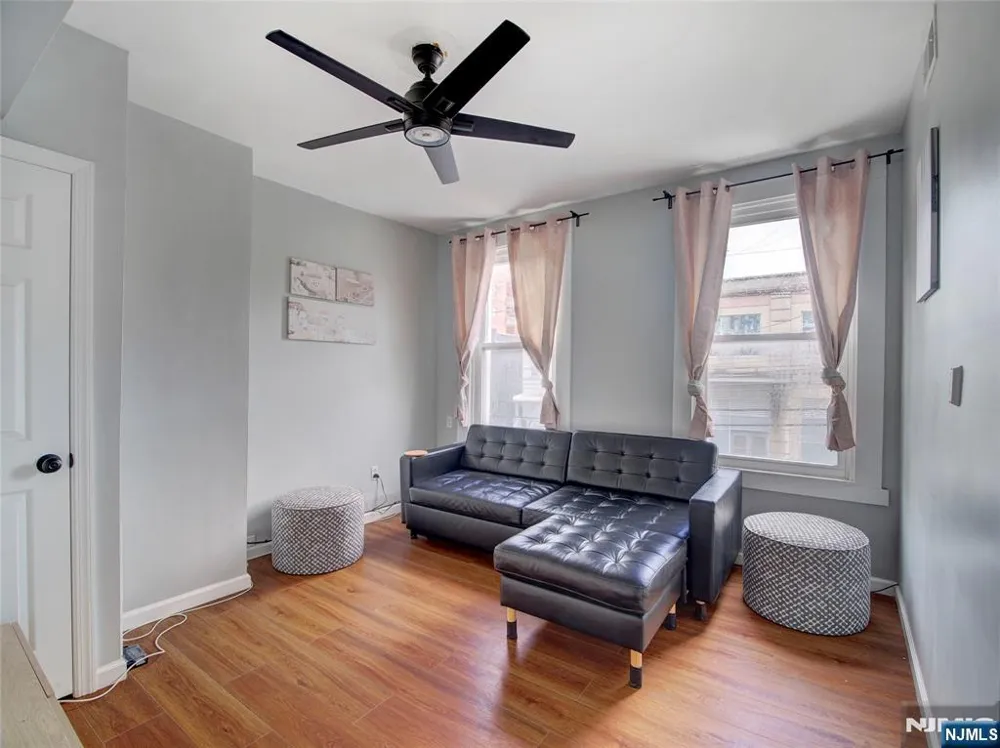 151 Culver Avenue 2 Jersey City, NJ 07305
