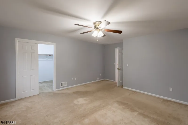89 Continental Rd Parsippany-Troy Hills, NJ 07950