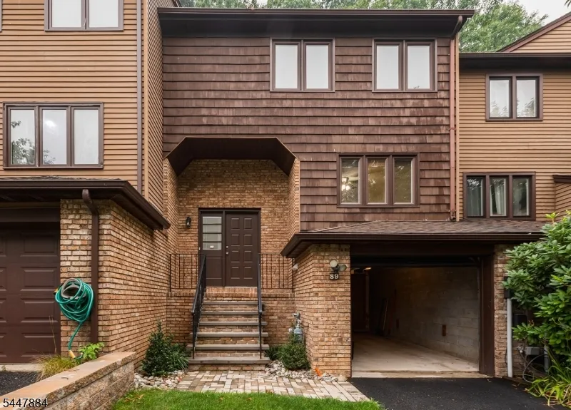 89 Continental Rd Parsippany-Troy Hills, NJ 07950