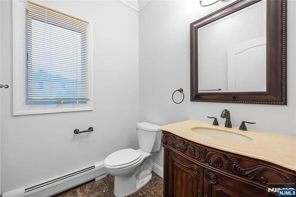 258 4th Street A Palisades Park, NJ 07650