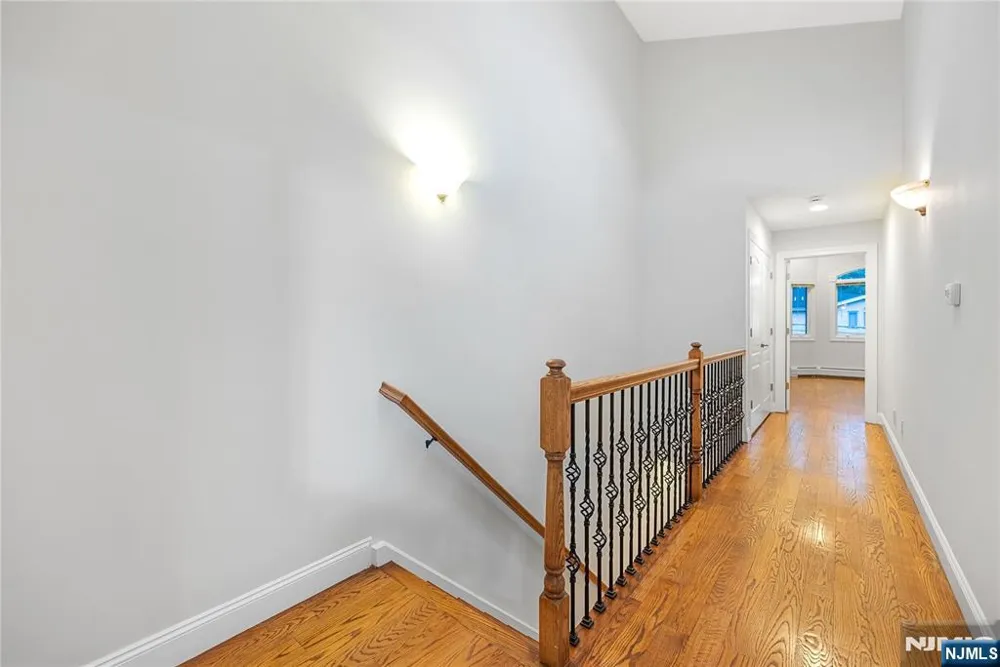 258 4th Street A Palisades Park, NJ 07650