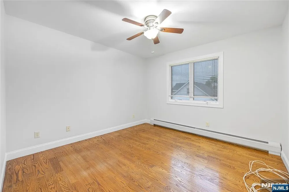 258 4th Street A Palisades Park, NJ 07650