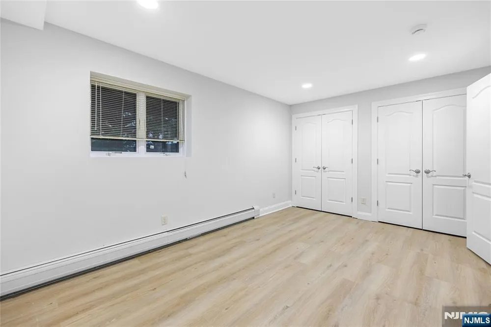 258 4th Street A Palisades Park, NJ 07650