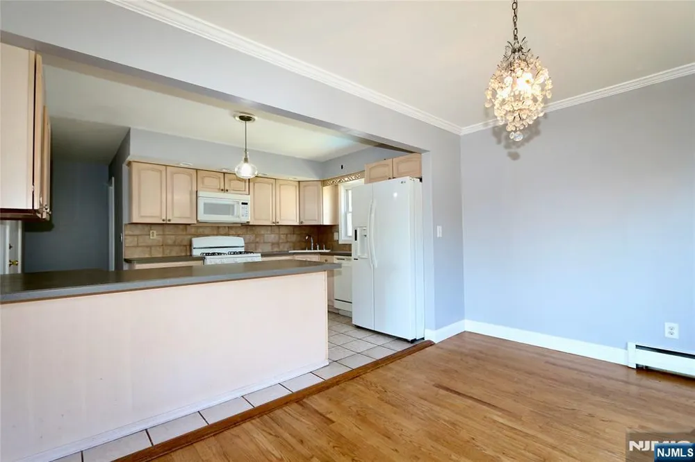 340 Fenlon Boulevard Clifton, NJ 07014