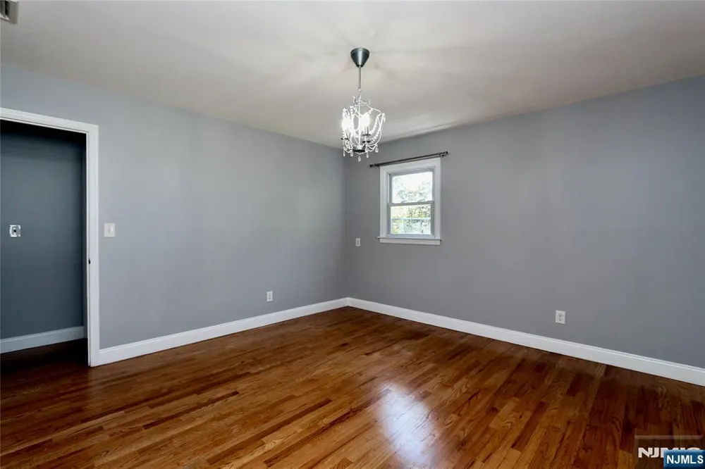 340 Fenlon Boulevard Clifton, NJ 07014