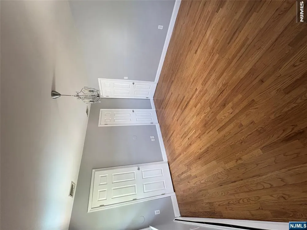 340 Fenlon Boulevard Clifton, NJ 07014
