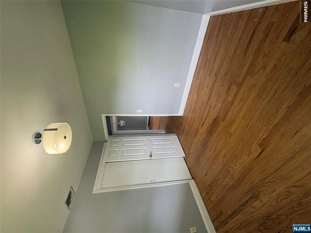 340 Fenlon Boulevard Clifton, NJ 07014