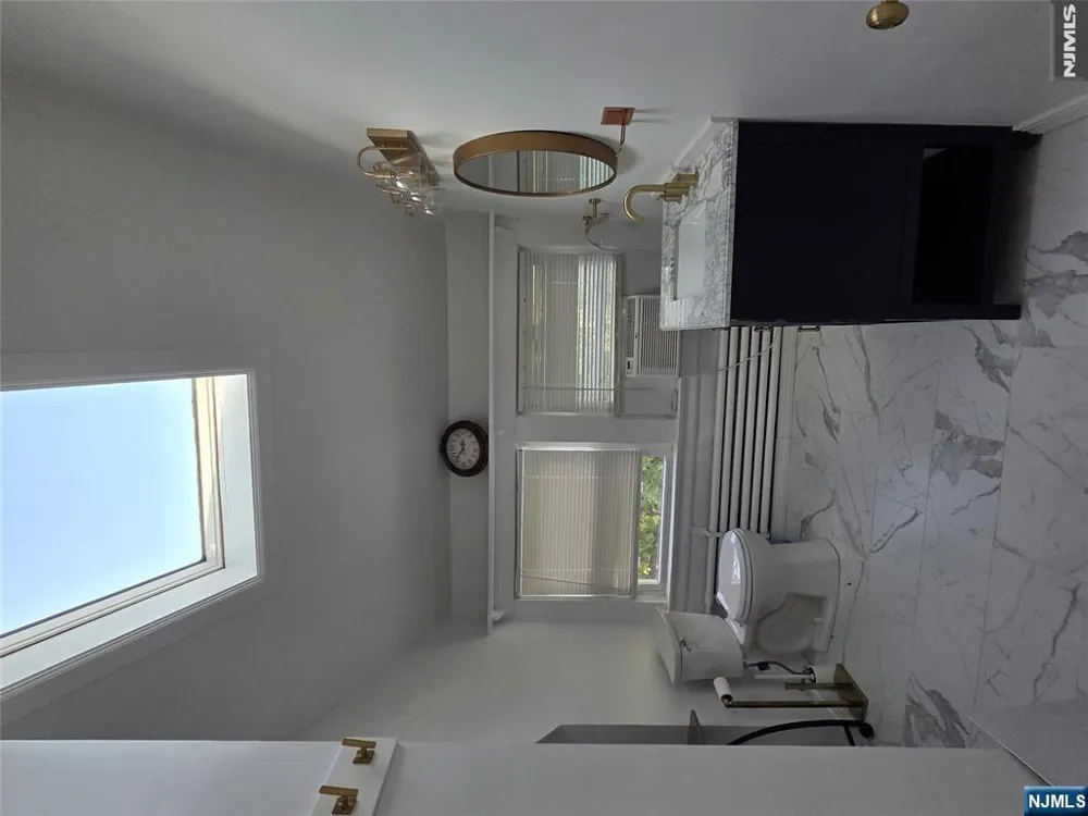 145 Christie Street Leonia, NJ 07605