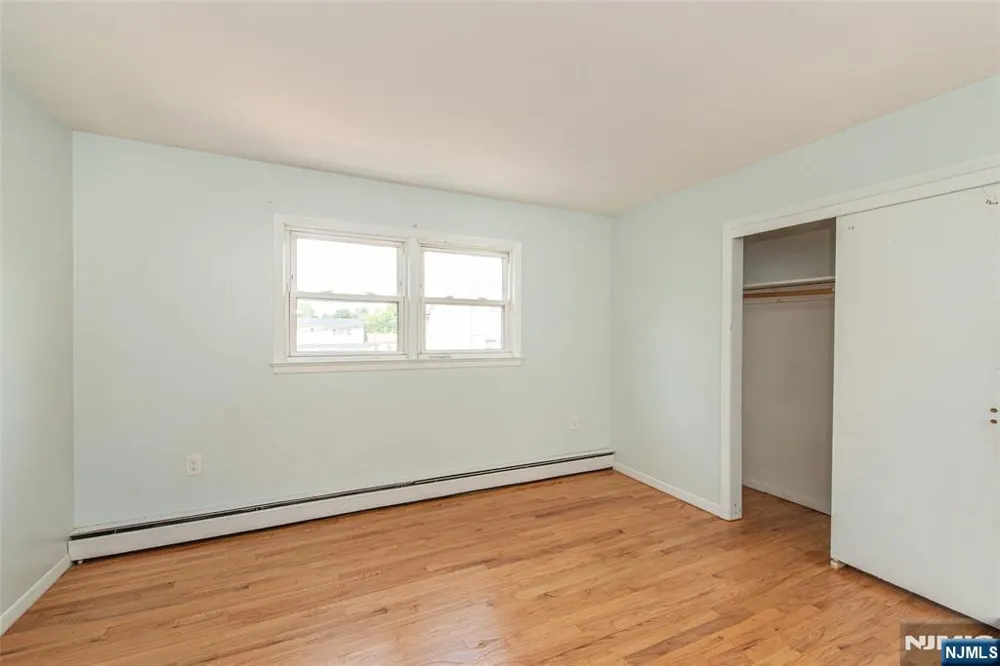 48 Whittaker Avenue 1 Woodland Park, NJ 07424