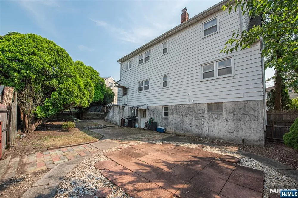48 Whittaker Avenue 1 Woodland Park, NJ 07424