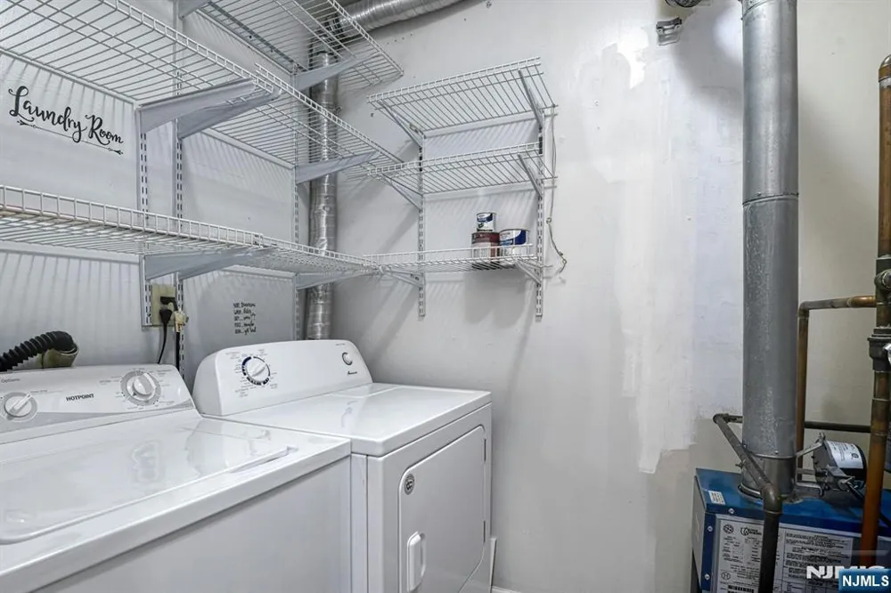 31 Home Place 1 Bergenfield, NJ 07621