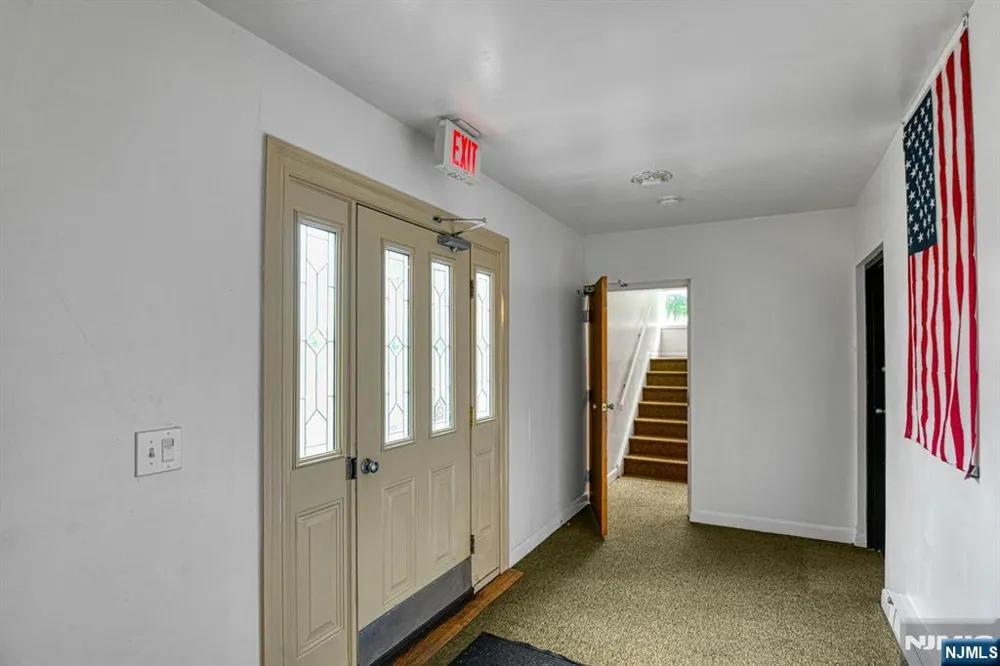 31 Home Place 1 Bergenfield, NJ 07621