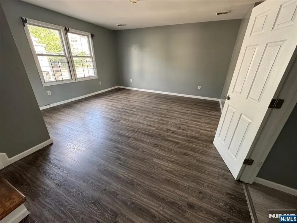 132 Main Street 2 Paterson, NJ 07522