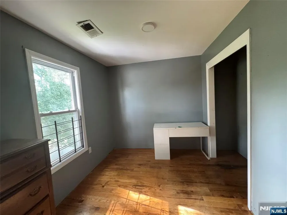 132 Main Street 2 Paterson, NJ 07522