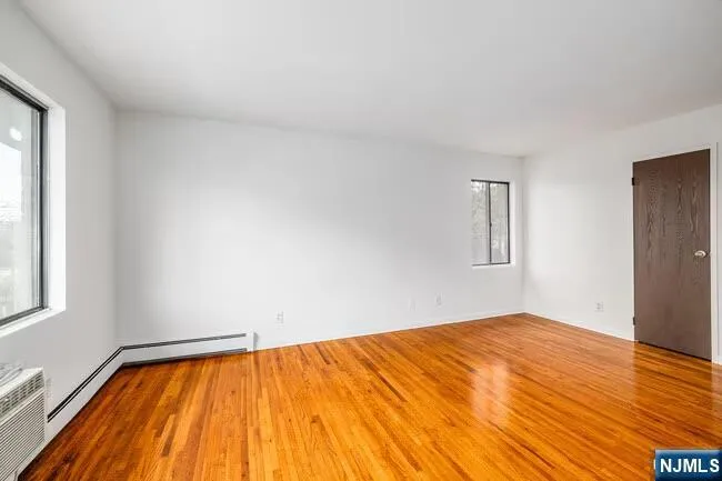103 Bellgrove 2B Mahwah, NJ 07430
