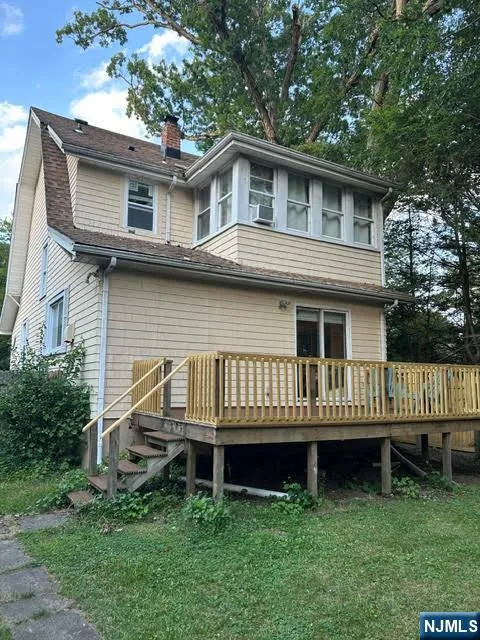 54 Oak Street Tenafly, NJ 07670