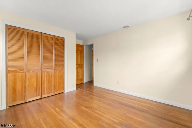 762 Valley Street12 Maplewood, NJ 07040