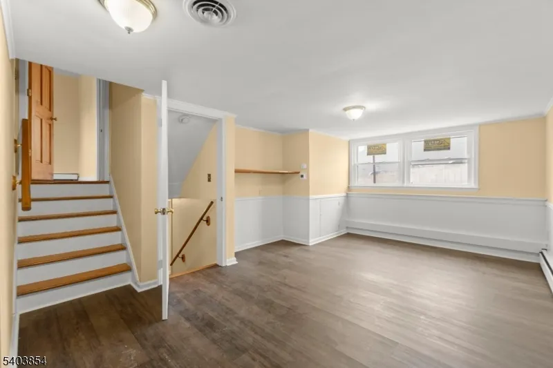 762 Valley Street12 Maplewood, NJ 07040