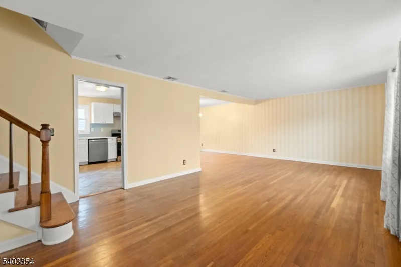 762 Valley Street12 Maplewood, NJ 07040
