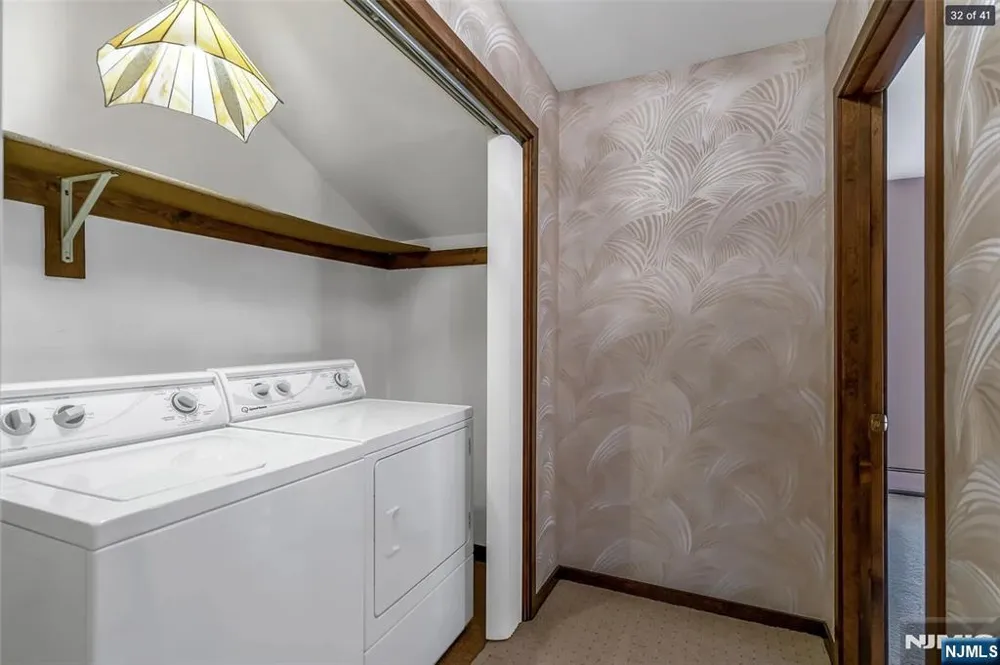 88 Van Blarcom Lane Wyckoff, NJ 07481