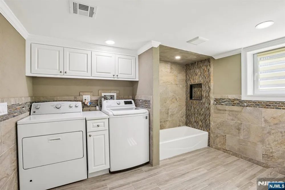 50 Lincoln Place Waldwick, NJ 07463