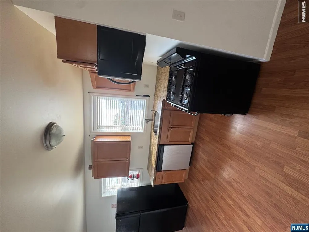 511 Schuyler Avenue Kearny, NJ 07032