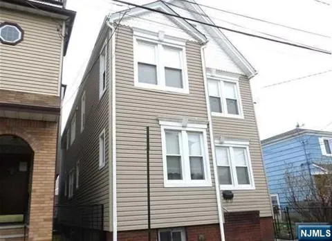221-223 Patterson Street 1