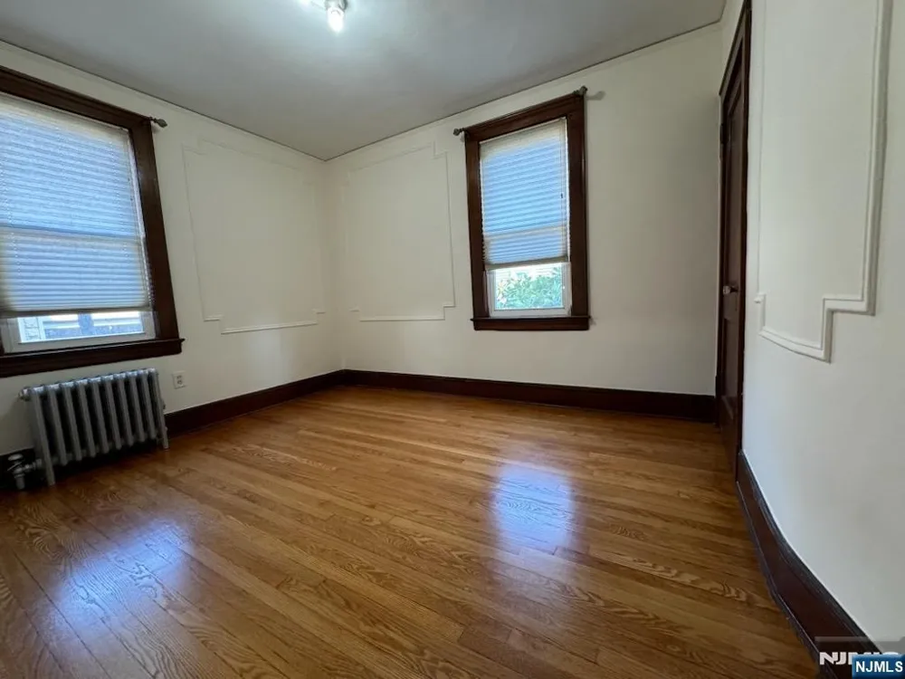221-223 Patterson Street 1 Harrison, NJ 07029