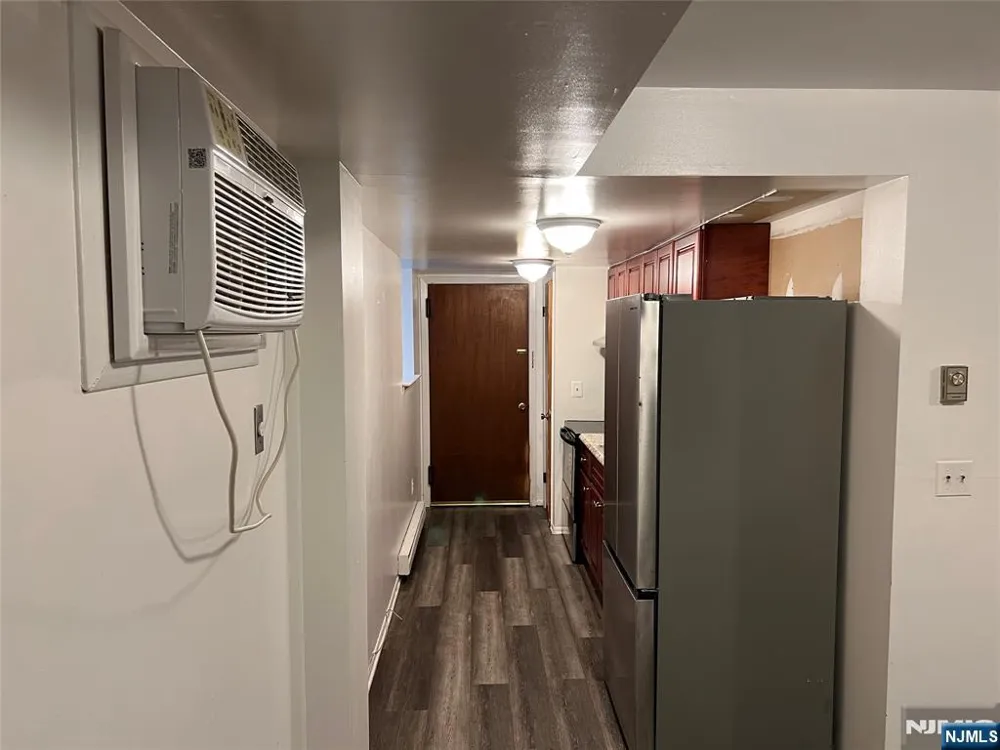 408 5th Harrison, NJ 07029