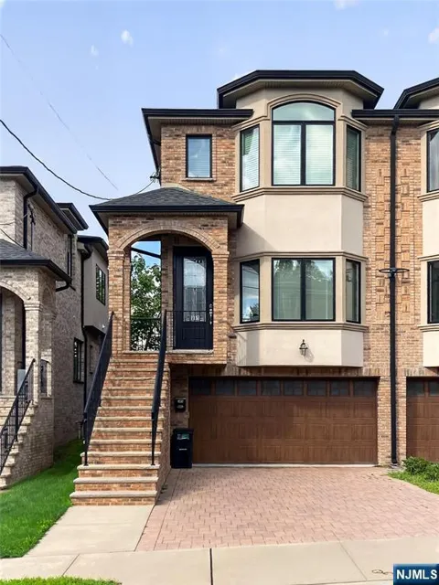 365 Tom Hunter Road