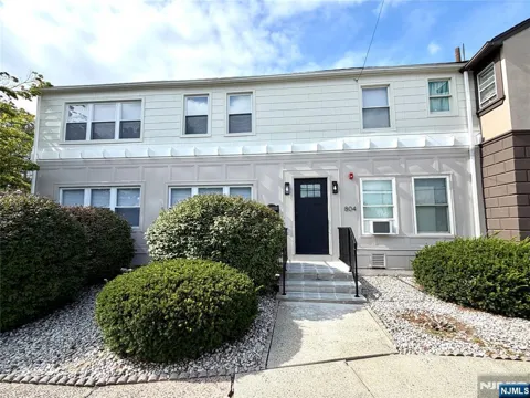 8-04 Saddle River Road D