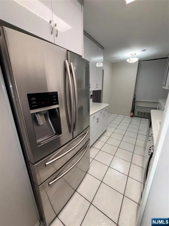 300 Winston 619 Cliffside Park, NJ 07010
