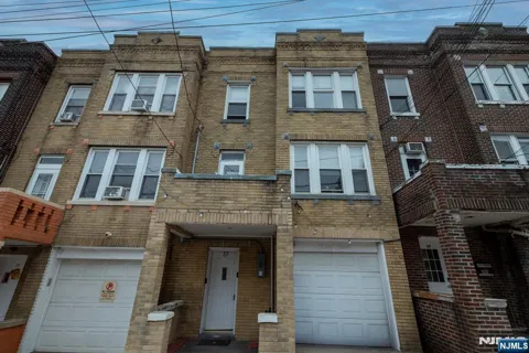 37 64th Street 2