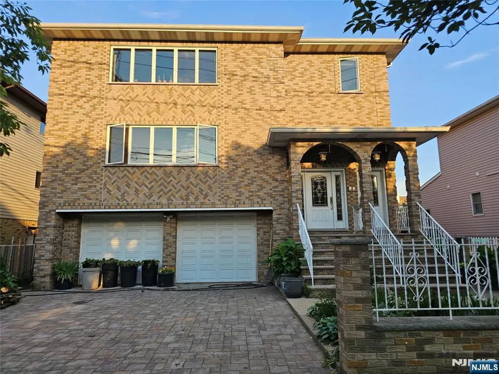 120 Johnson Avenue Wallington, NJ 07057