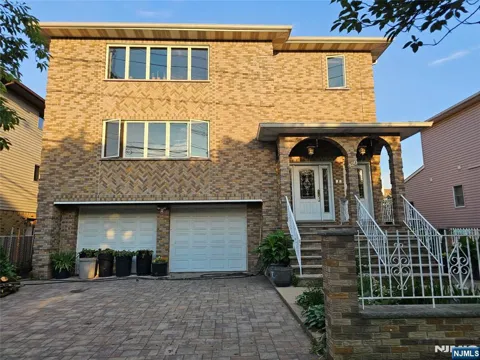 120 Johnson Avenue