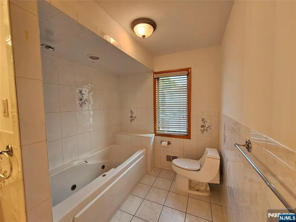 120 Johnson Avenue Wallington, NJ 07057