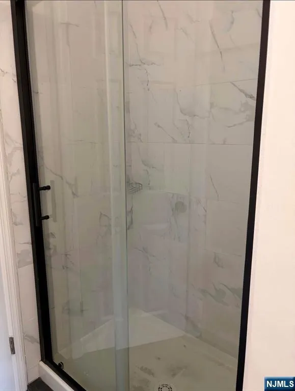109 10th Street 2F Passaic, NJ 07055