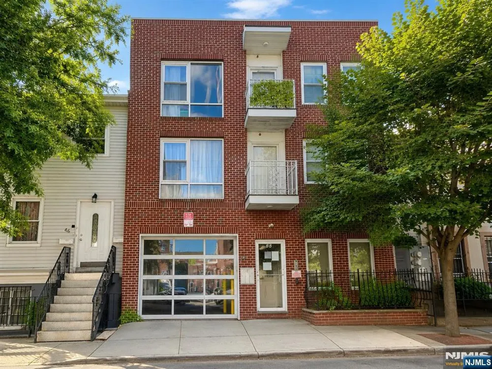 48 Union Street Newark, NJ 07105