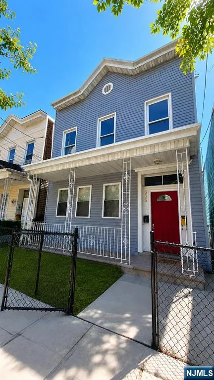 535 28th Street