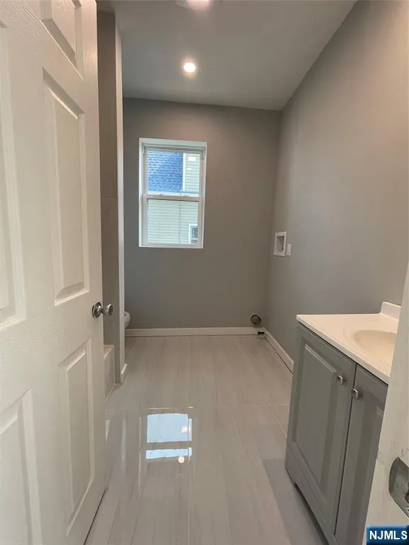 63 Prospect Terrace 2 East Rutherford, NJ 07073