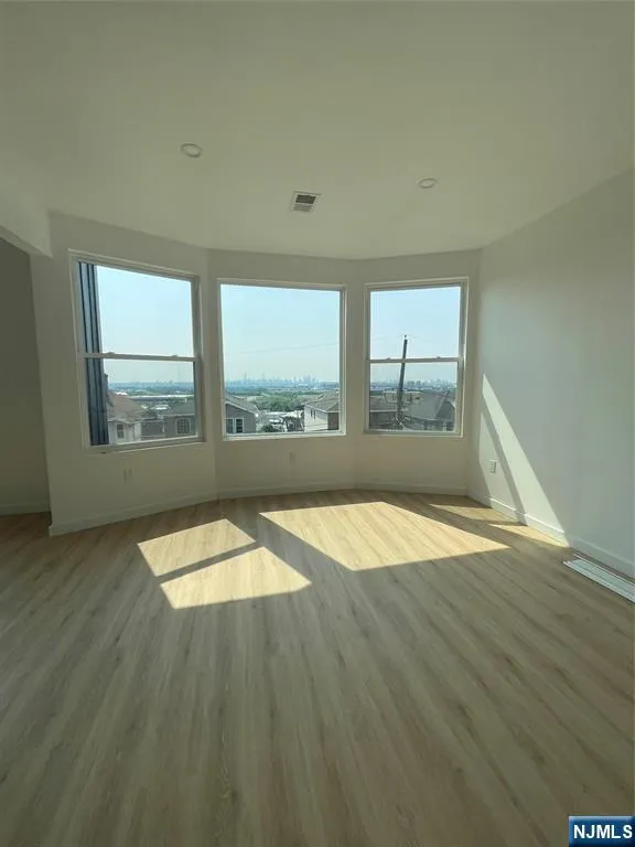 63 Prospect Terrace 2 East Rutherford, NJ 07073