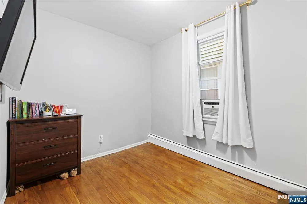 98 Bergen Avenue 1 Kearny, NJ 07032