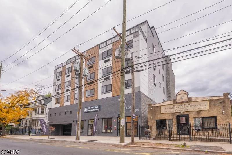 768 Bergen St #5D Unit 5D Newark City, NJ 07108