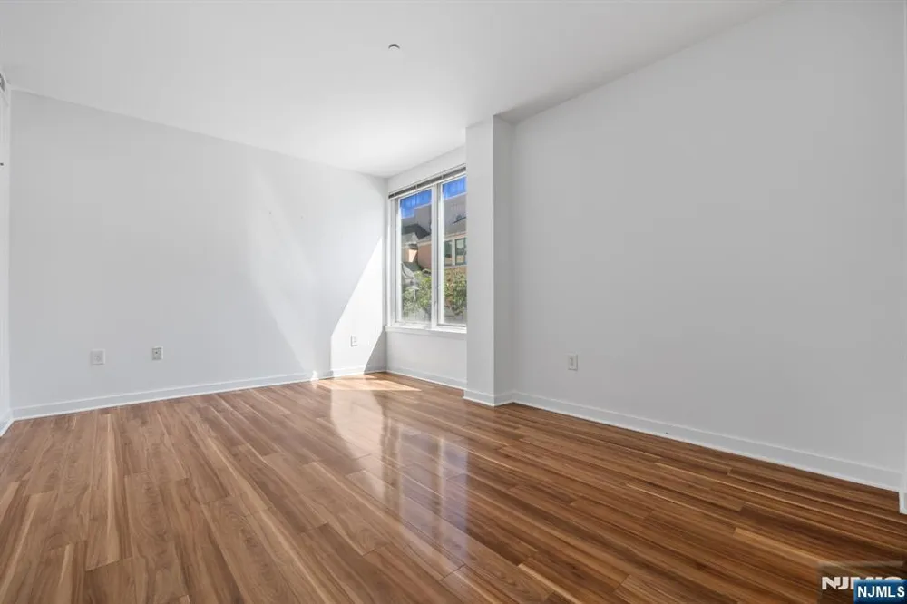 600 Harbor Boulevard 955 Weehawken, NJ 07086