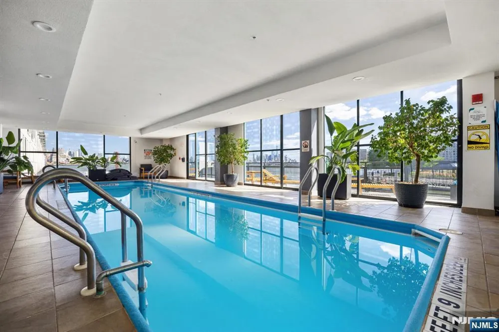 600 Harbor Boulevard 955 Weehawken, NJ 07086