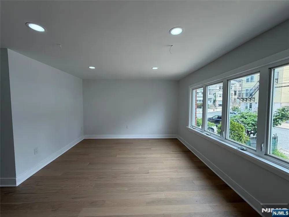 8427 Columbia Avenue North Bergen, NJ 07047