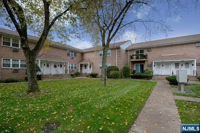 636 Godwin Avenue 9A Midland Park, NJ 07432