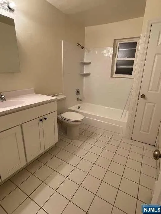 636 Godwin Avenue 9A Midland Park, NJ 07432